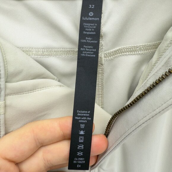 LULULEMON ABC Pant Classic Fit *Warpstreme Silverstone Greige Pants Size 32 - Picture 8 of 8